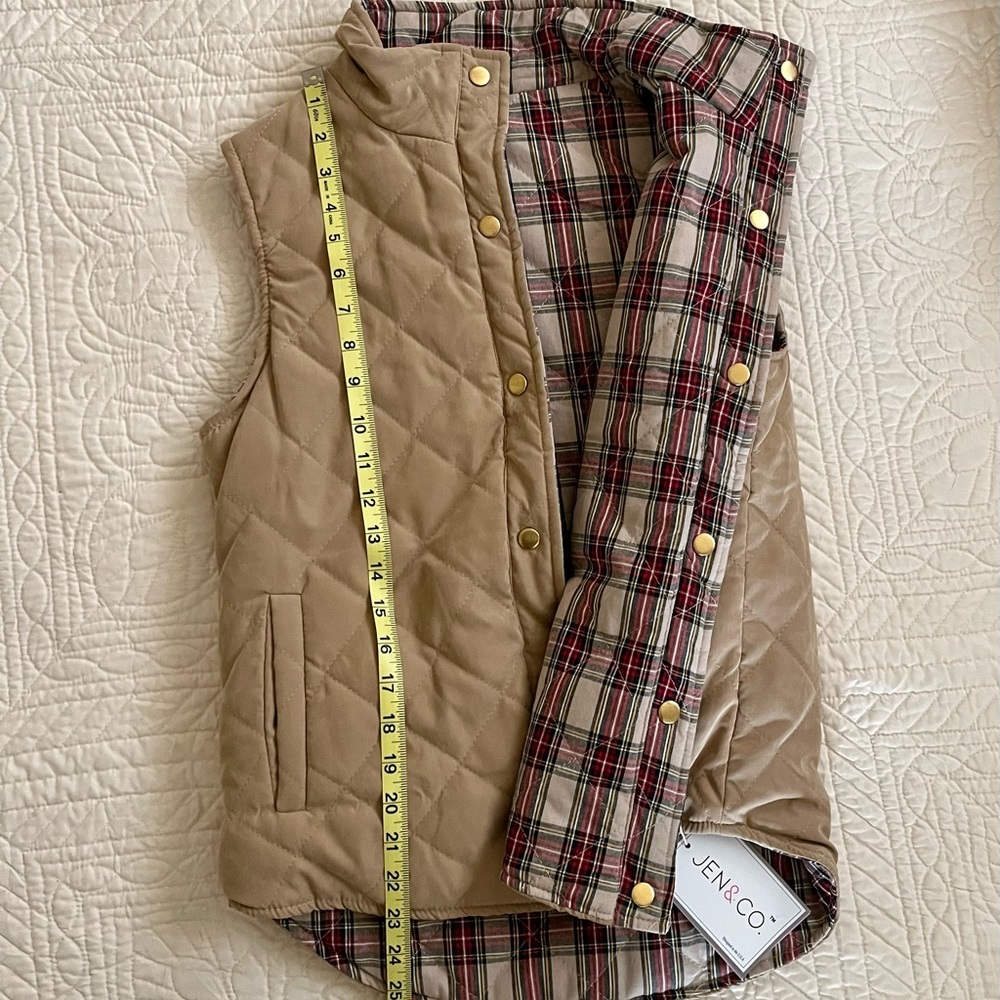 Jen&Co Beige Vest